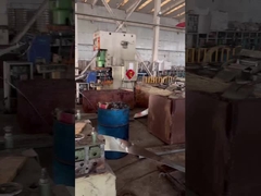 prancha de aço com gancho